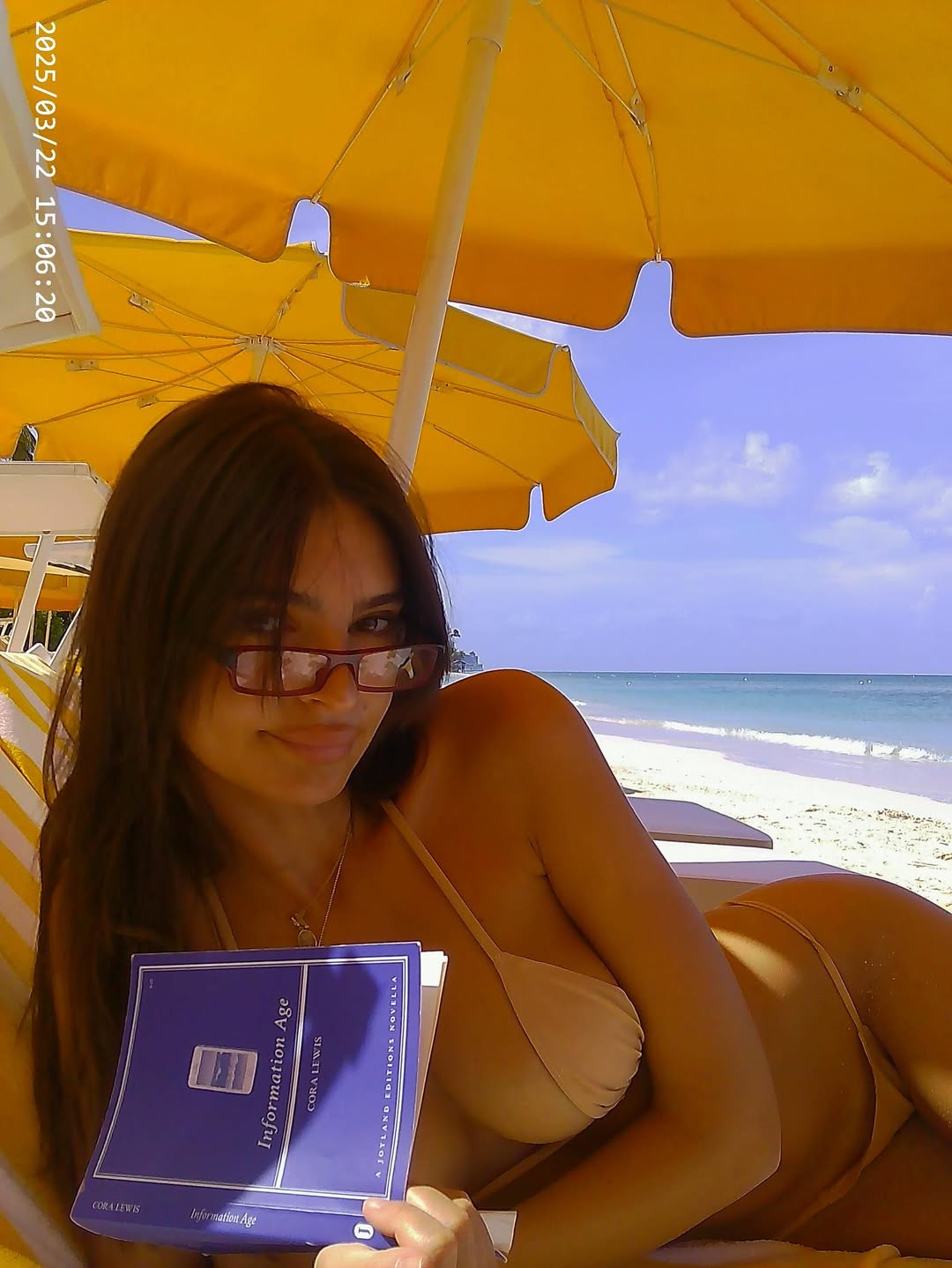 on vacation with my two favorite pisceans ♓️❤️🫂.jpg