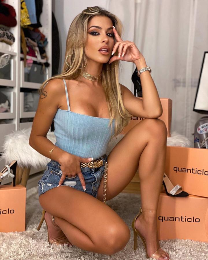 orianagonzalezmarzoli_118297657_303214090747887_2483693494533303505_n.jpg