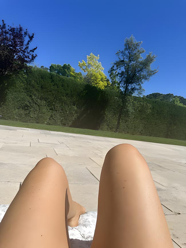 Piernas bonitas de mujer.jpg