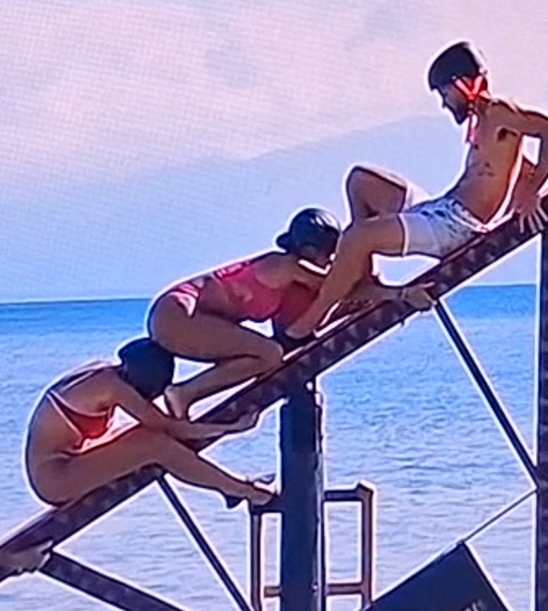 Screenshot_20251014_033748_Video Player.jpg