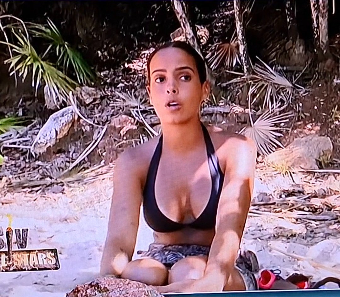 Screenshot_20251015_175412_Video Player.jpg