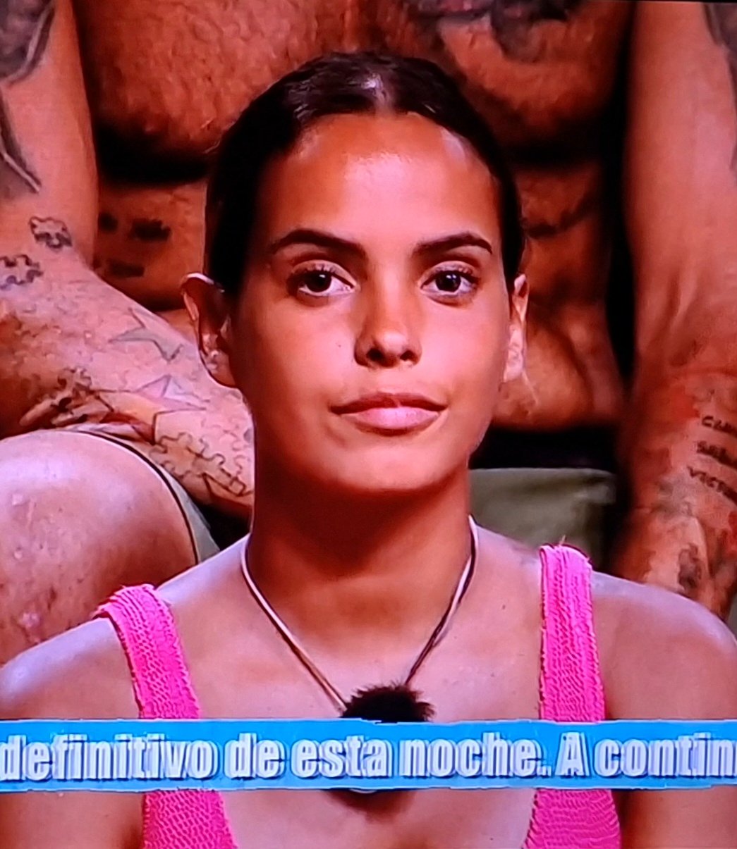 Screenshot_20251017_155302_Video Player.jpg