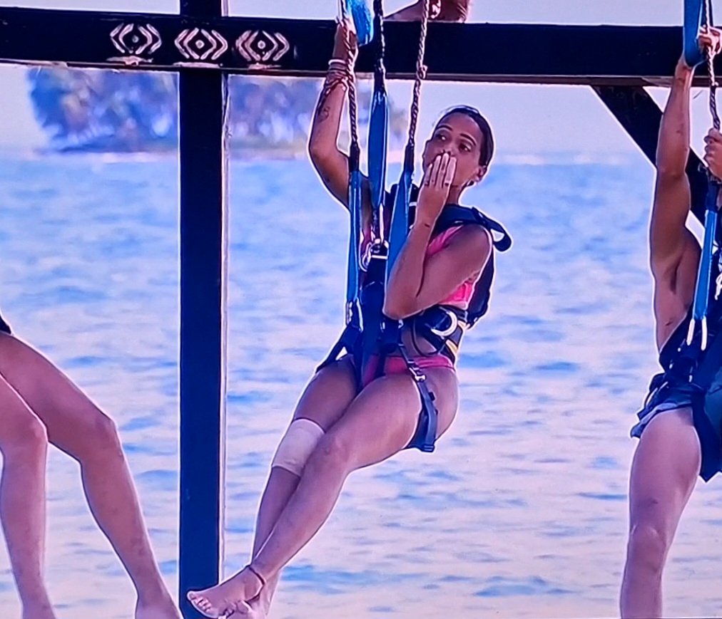 Screenshot_20251017_170538_Video Player.jpg