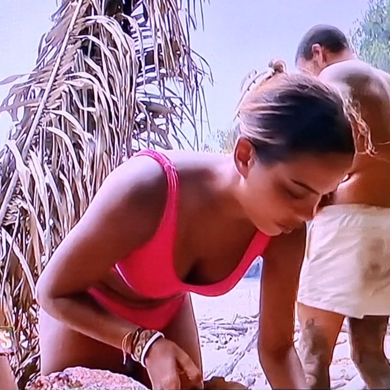 Screenshot_20251017_174831_Video Player.jpg