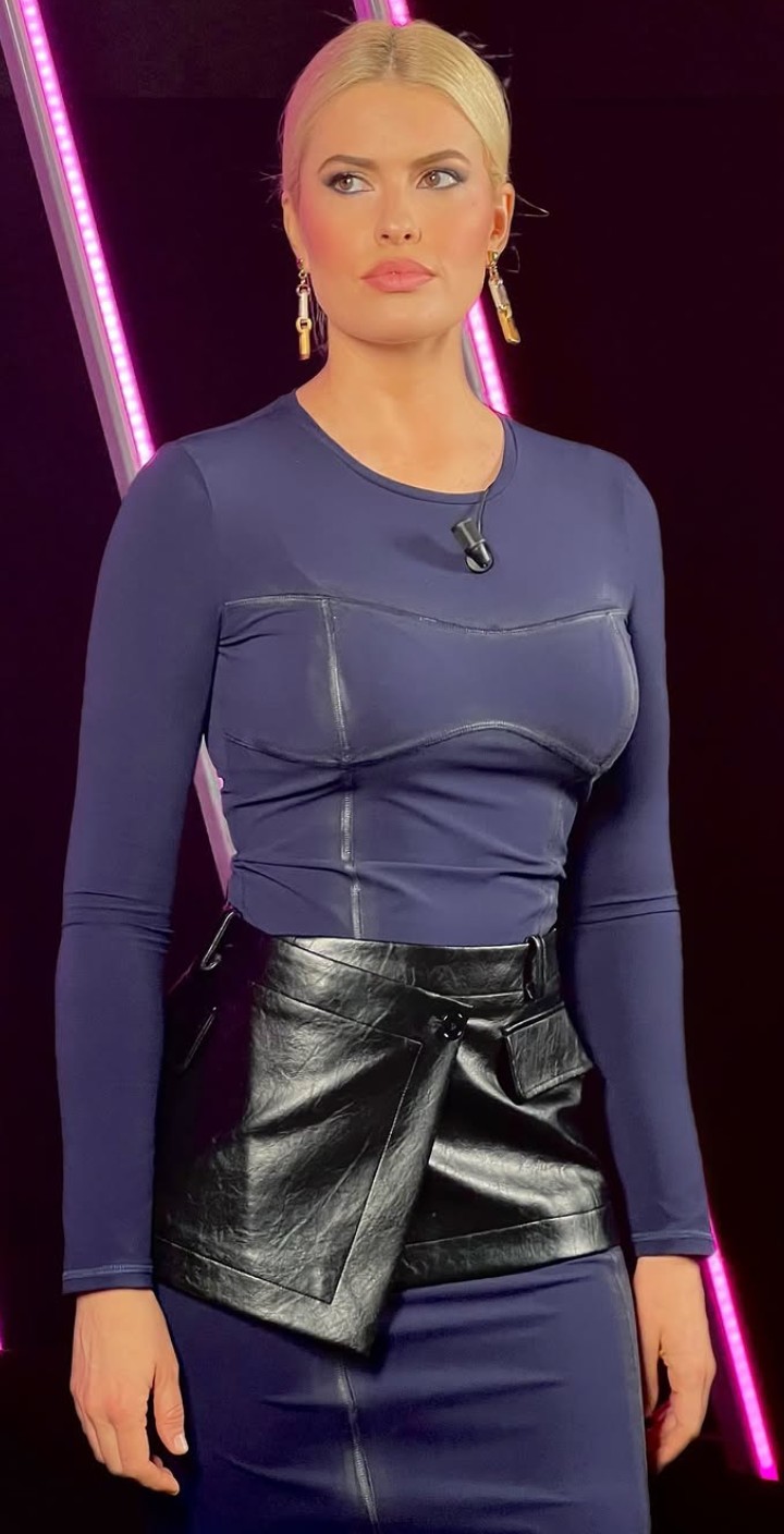 Screenshot_20251021-121853~2.jpg