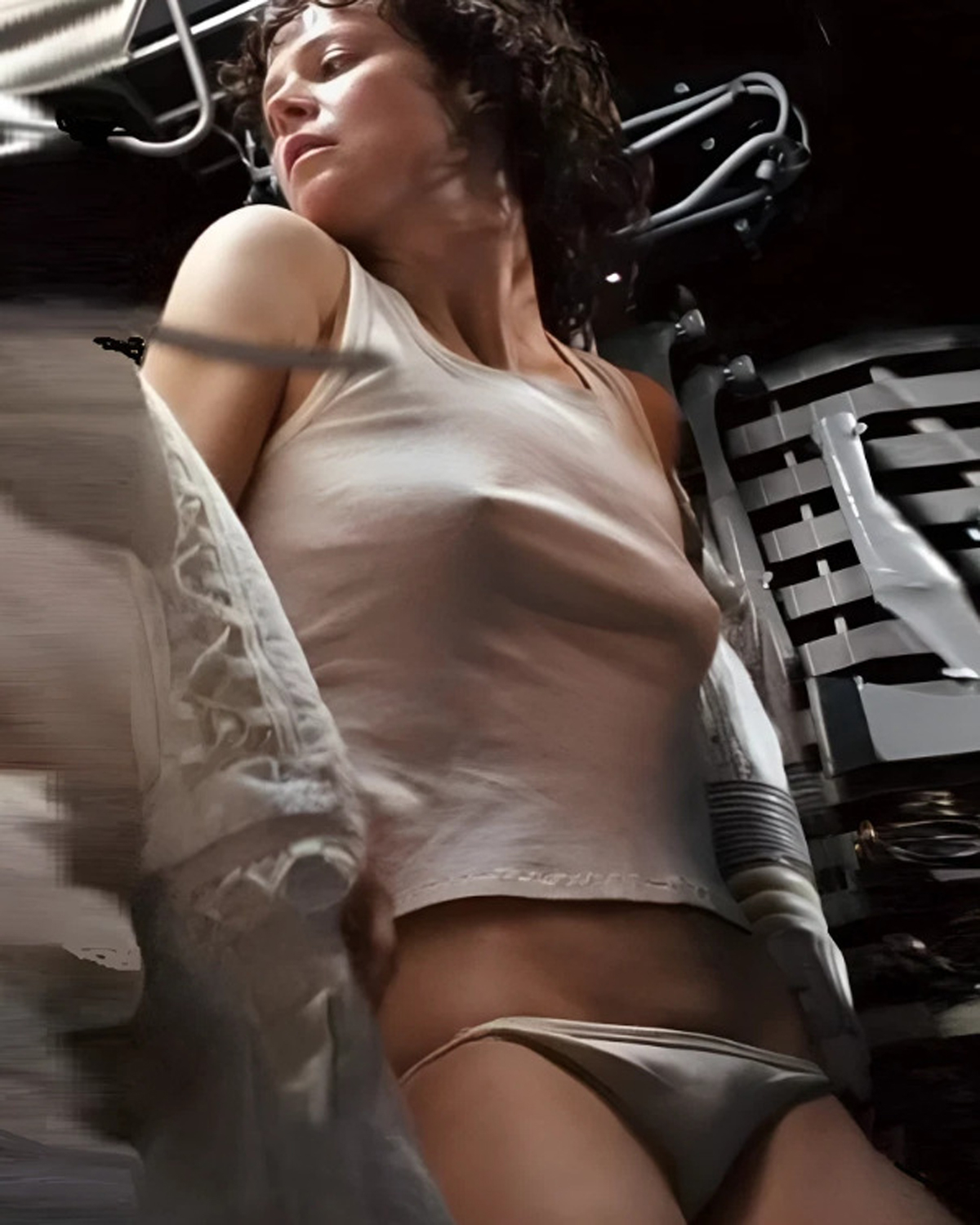 sigourney weaver 333-20260125_023005-2159703018.jpg