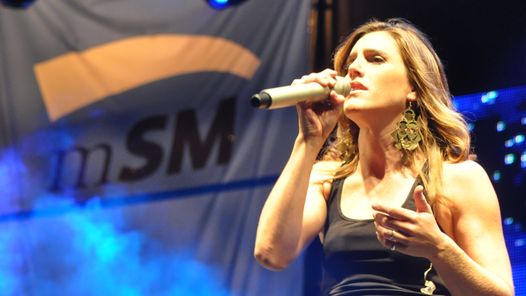 Soledad_Pastorutti-San_Martin-Agenda_Cultural_ZONIMA20120227_0005_15[1].jpg