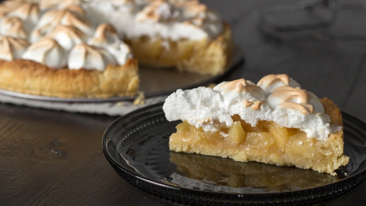 tarta-de-manzana-con-merengue.jpg