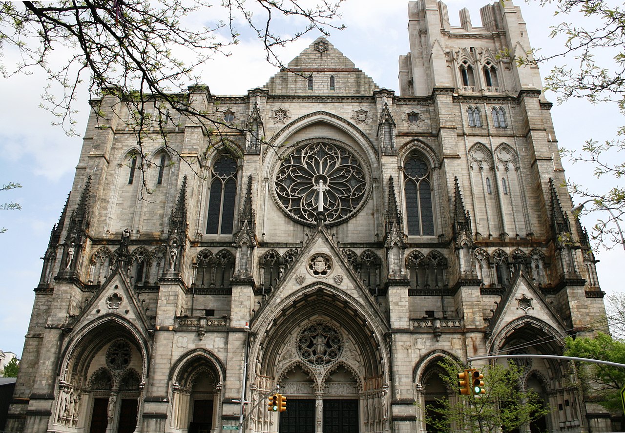 The_Cathedral_Church_of_Saint_John_the_Divine.jpg