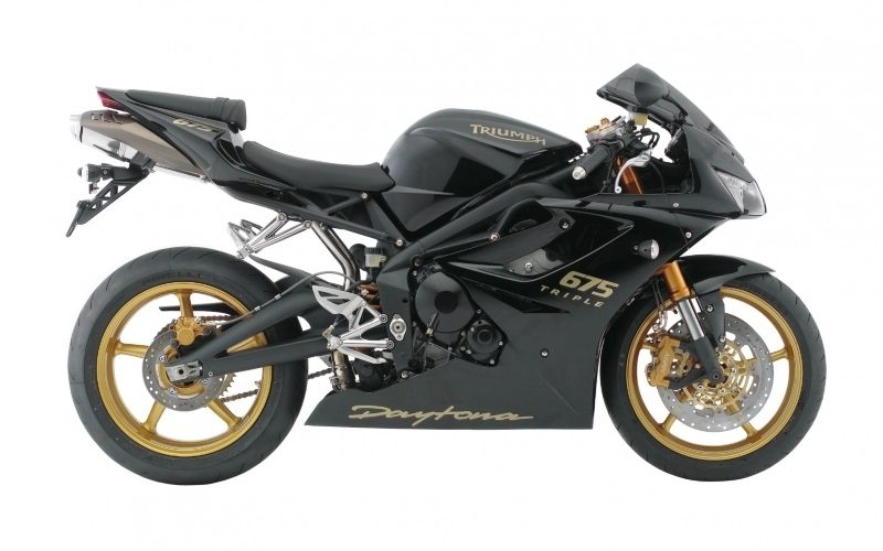 triumph-675-daytona-800x500.jpg