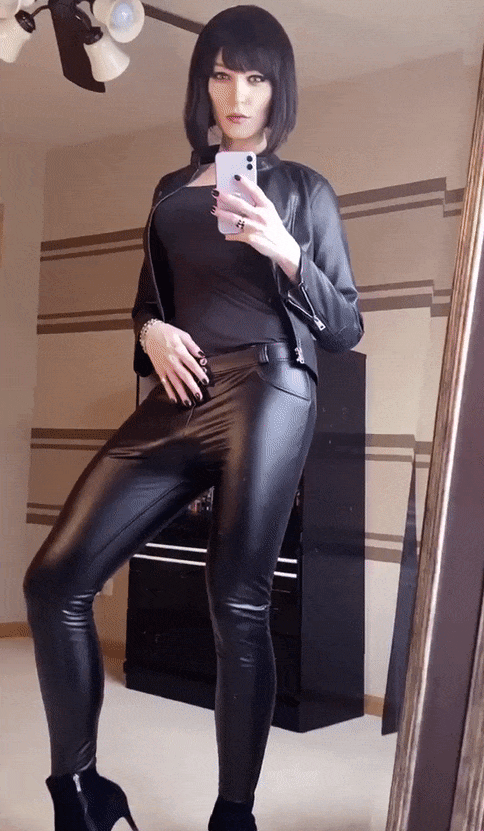 tumblr_050d5820d69c03a9c5534b2e28a72aa4_d51a4936_640.gif