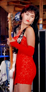 tumblr_59a3afbe524b0565e0af308709e8bcf3_a6f619b2_250.gif