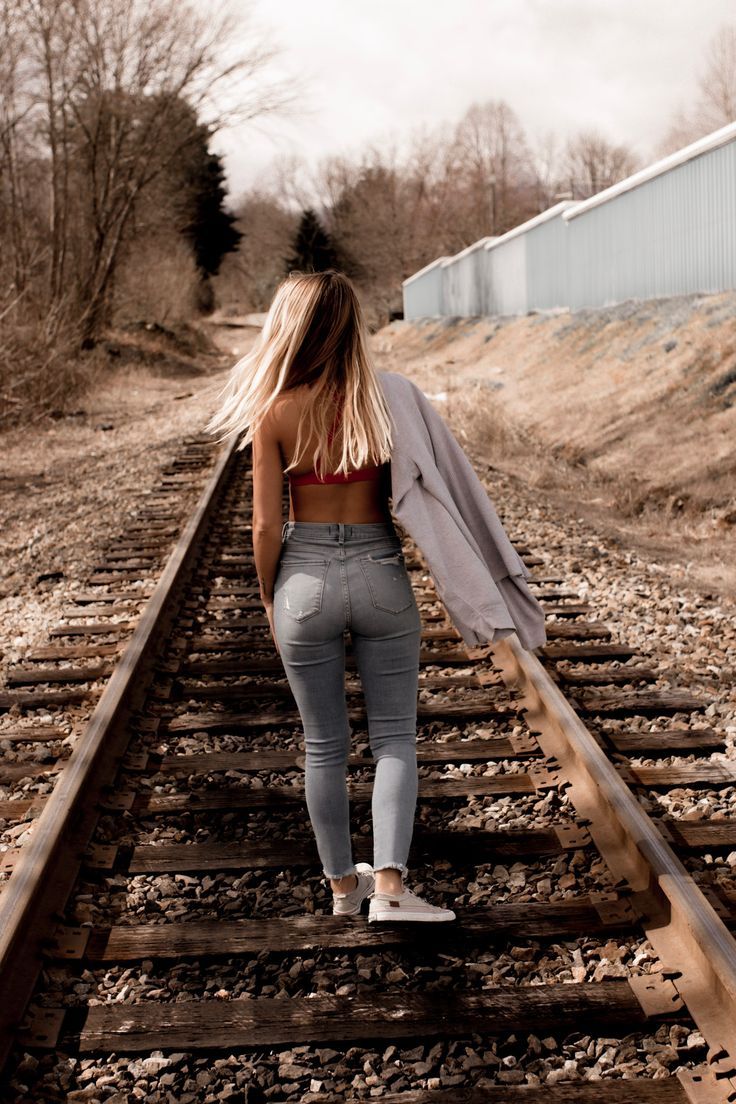 tumblr_6b6b3f3f9b0d25e155d80c1cda06ab94_5e12b5bd_1280.jpg