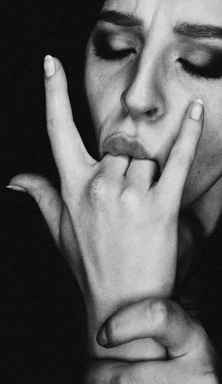 Tumblr_l_2377935787071945.jpg