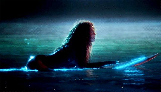 Tumblr_l_52333456114930.gif