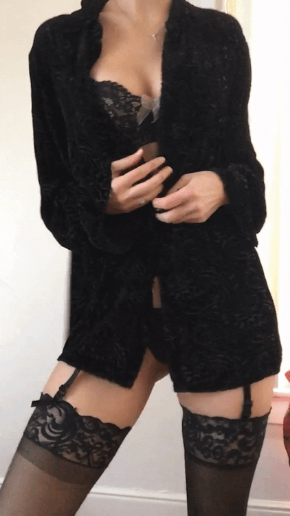 Tumblr_l_948176877327201.gif