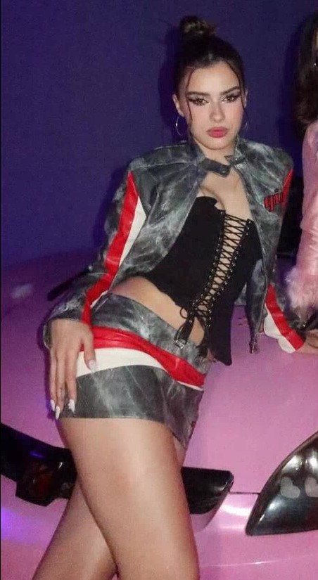 vlcsnap-2024-06-02-16h40m58s233-marlu-edit (6).jpg vlcsnap-2024-06-02-16h40m58s233-marlu-edit (6).jpg